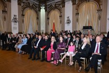 Leyla Əliyeva “Harmoniya” sənədli filminin təqdimat mərasimində iştirak edib (FOTO)