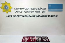 Bakıya gələn sərnişində 4 milyon manatdan artıq dəyərdə brilyant aşkarlanıb (FOTO)