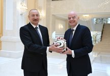 Prezident İlham Əliyev FIFA-nın prezidentini qəbul edib (FOTO)