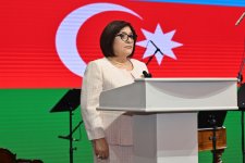 Sahibə Qafarova Bakıda Slovakiya Respublikasının milli bayramı münasibəti ilə keçirilən tədbirdə çıxış edib (FOTO)
