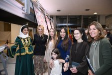 Leyla Əliyeva və Alyona Əliyeva Müqəddəs Taxt-Tacda Azərbaycan xalçaları sərgisinin açılışında iştirak ediblər (FOTO)