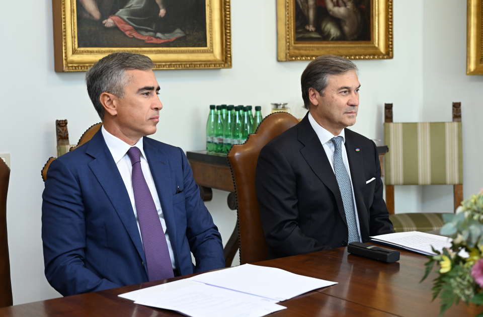 Leyla Əliyeva və Alyona Əliyeva Vatikan şəhər-dövlətinin qubernatorluğunun prezidenti ilə görüşüblər (FOTO)