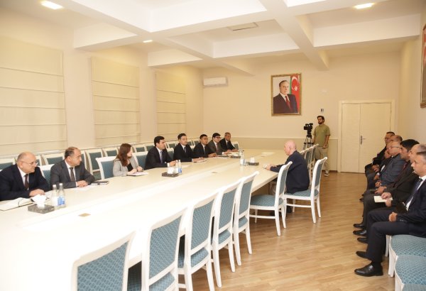 Xaçmaz Rayon İcra Hakimiyyətinin başçısı Elnur Rzayev vətəndaşları qəbul edib (FOTO)
