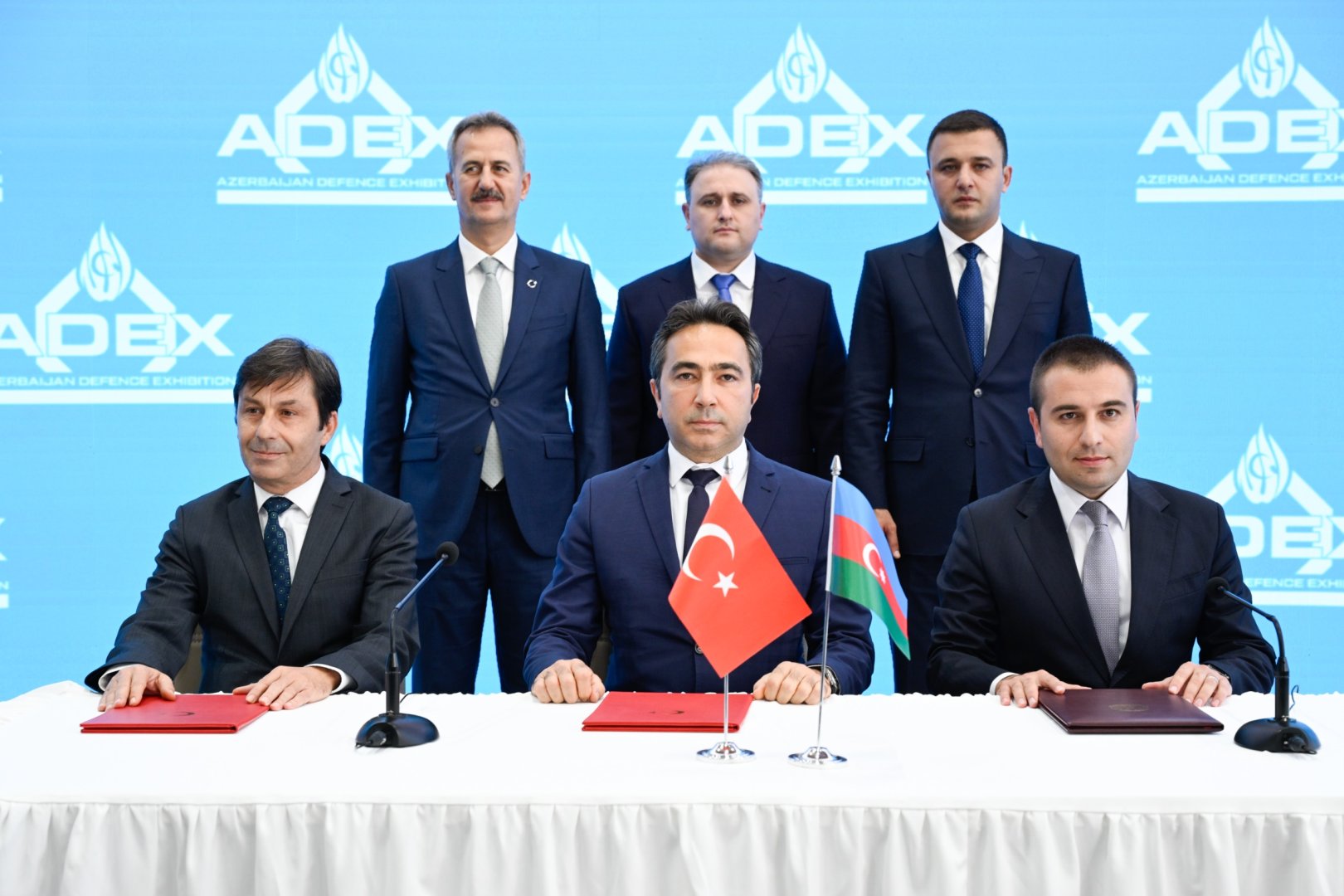 "ADEX-2026" çərçivəsində müdafiə sənayesi üzrə Memorandum imzalanıb (FOTO)