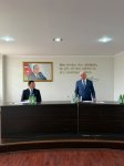 Qaradağ Rayon İcra Hakimiyyətinin başçısı kollektivə təqdim olunub (FOTO)