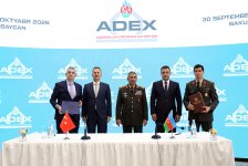 Azərbaycan MN ilə Türkiyənin müdafiə sənayesi şirkətləri arasında əməkdaşlığa dair müqavilələr imzalanıb (FOTO)