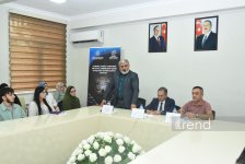 “Zərərli xarici təsirlərə və saxta xəbərlərə qarşı sayıqlığın artırılmasına dəstək” layihəsi çərçivəsində İlahiyyat İnstitutu tələbələri ilə görüş keçirilib (FOTO/VİDEO)