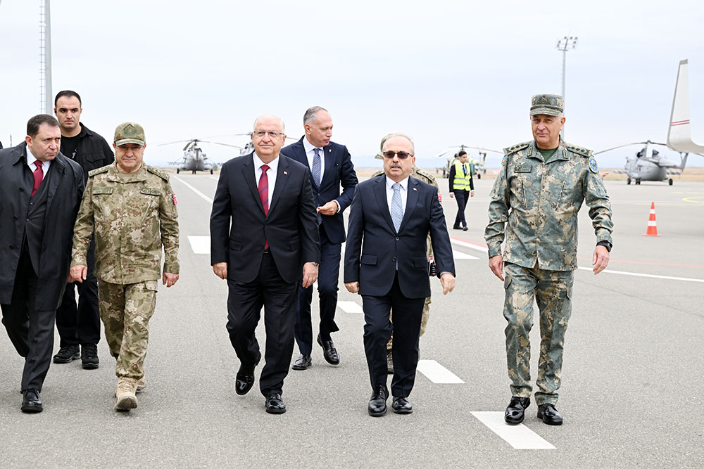 “Birliyin Gücü - 2026" birgə hərbi təliminin "Yüksək Səviyyəli Müşahidəçi Günü" keçirilir (FOTO)