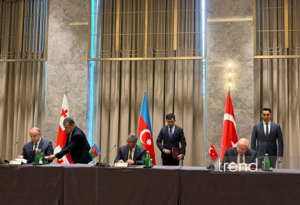 Şuşada Azərbaycan, Türkiyə və Gürcüstan müdafiə nazirlərinin üçtərəfli görüşü keçirilib (FOTO/VİDEO)