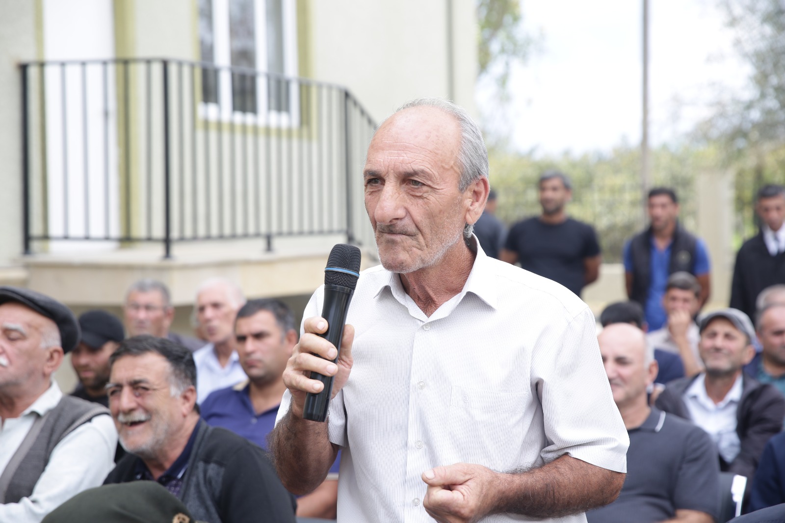 Xaçmazın Palçıqoba kəndində növbəti səyyar qəbul keçirilib