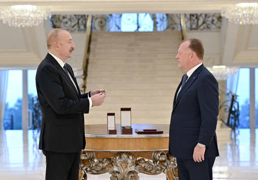 Prezident İlham Əliyev Beynəlxalq Cüdo Federasiyasının prezidentini qəbul edib (FOTO)