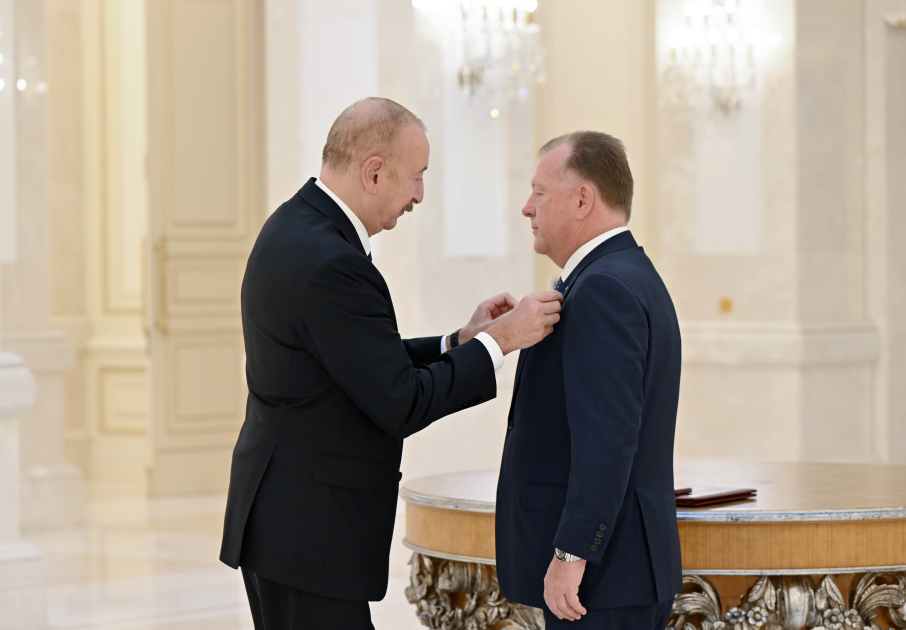 Prezident İlham Əliyev Beynəlxalq Cüdo Federasiyasının prezidentini qəbul edib (FOTO)