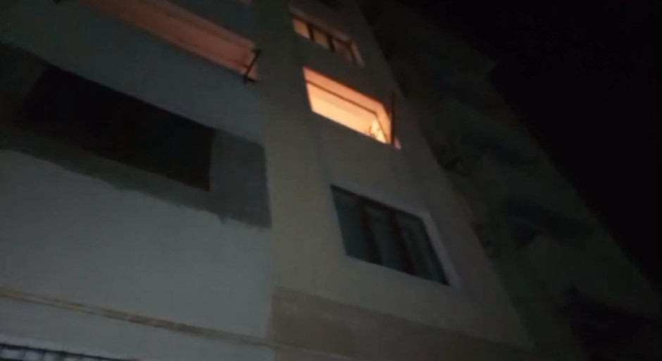Şəfəq qəsəbəsində binada partlayış olub, bir nəfər yaralanıb (FOTO/VİDEO)