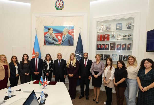 UNEC-də APTIS Mərkəzi fəaliyyətə başlayıb (FOTO)