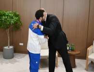 Prezident İlham Əliyevin dünya çempionu Əhməd Yusifovla səmimi söhbəti (FOTO)