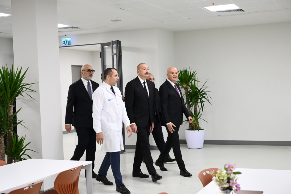 Prezident İlham Əliyev Pirallahı Sənaye Parkında dərman istehsalı müəssisəsinin açılışında iştirak edib (FOTO)