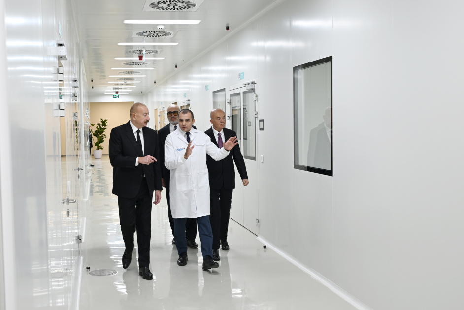 Prezident İlham Əliyev Pirallahı Sənaye Parkında dərman istehsalı müəssisəsinin açılışında iştirak edib (FOTO)