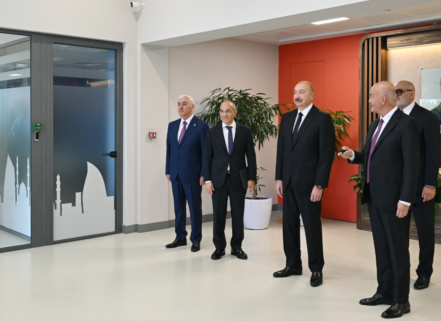 Prezident İlham Əliyev Pirallahı Sənaye Parkında dərman istehsalı müəssisəsinin açılışında iştirak edib (FOTO)
