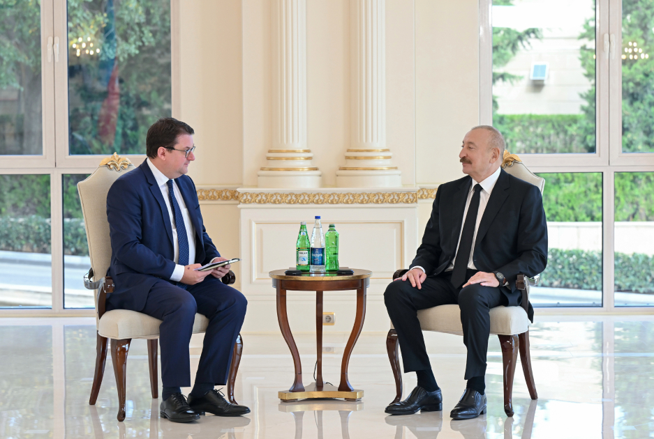Prezident İlham Əliyev Avstriyanın Azərbaycanda yeni təyin olunmuş səfirini qəbul edib (FOTO)