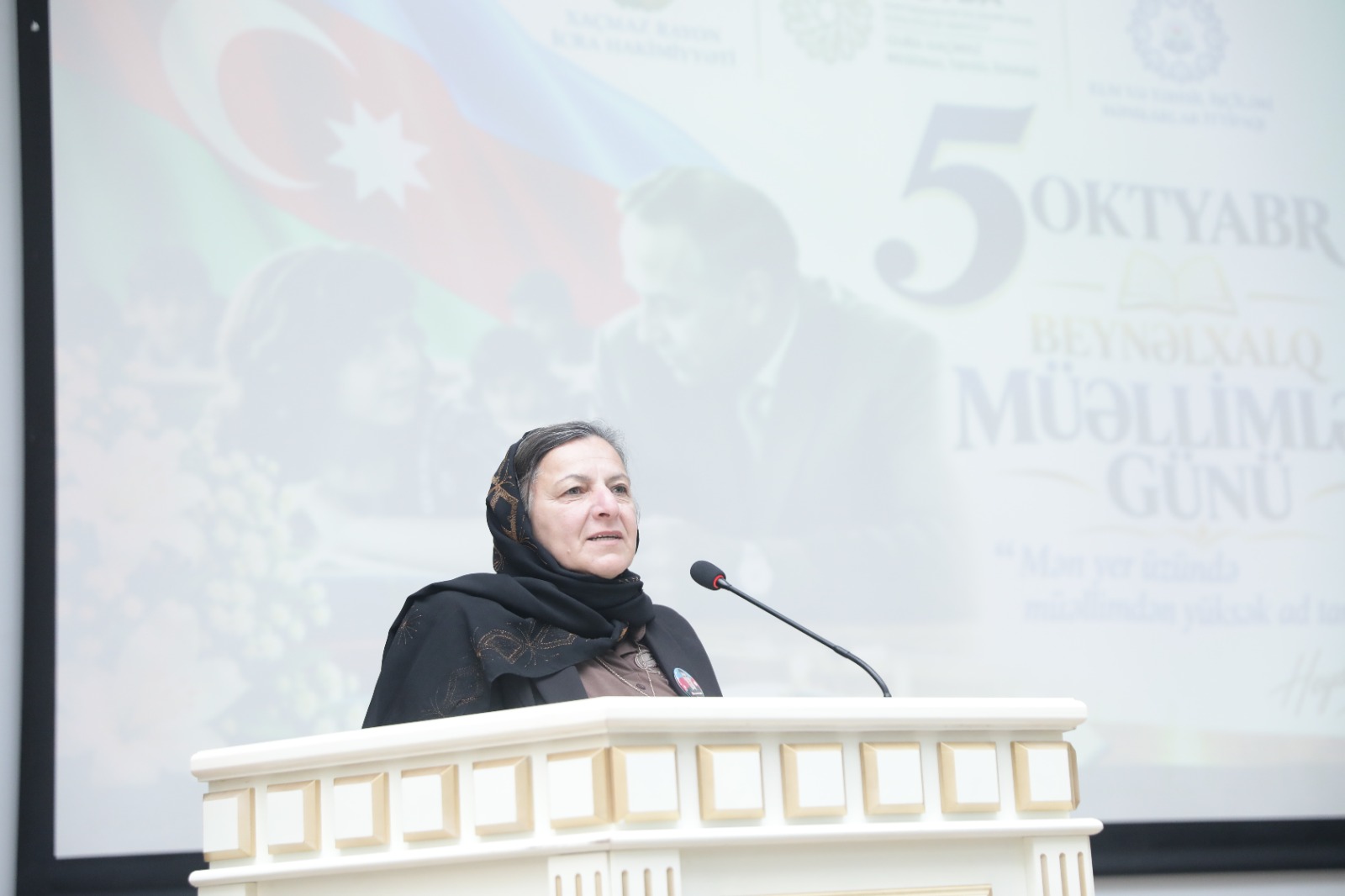 Xaçmazda 5 Oktyabr – Beynəlxalq Müəllimlər Gününə həsr olunmuş tədbir keçirilib (FOTO)