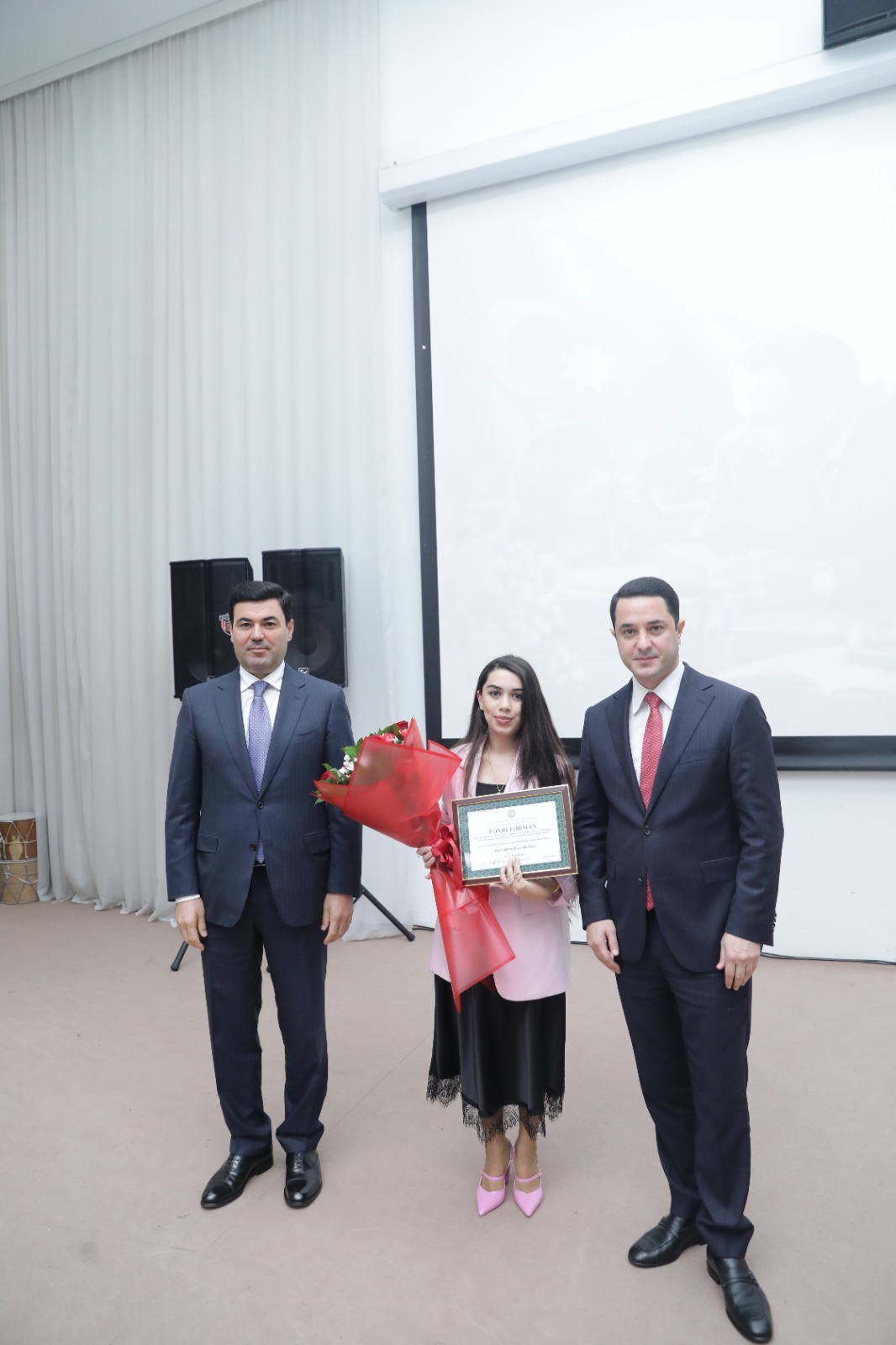 Xaçmazda 5 Oktyabr – Beynəlxalq Müəllimlər Gününə həsr olunmuş tədbir keçirilib (FOTO)