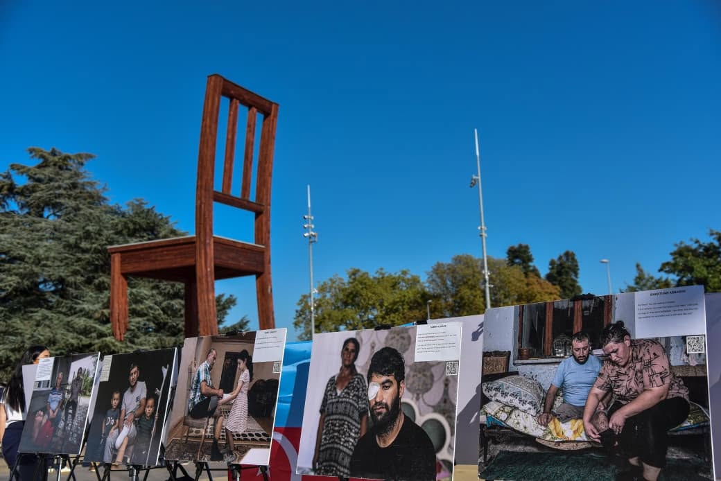 Cenevrədə Ermənistanın Azərbaycana qarşı mina müharibəsinə dair fotosərgi açılıb (FOTO)