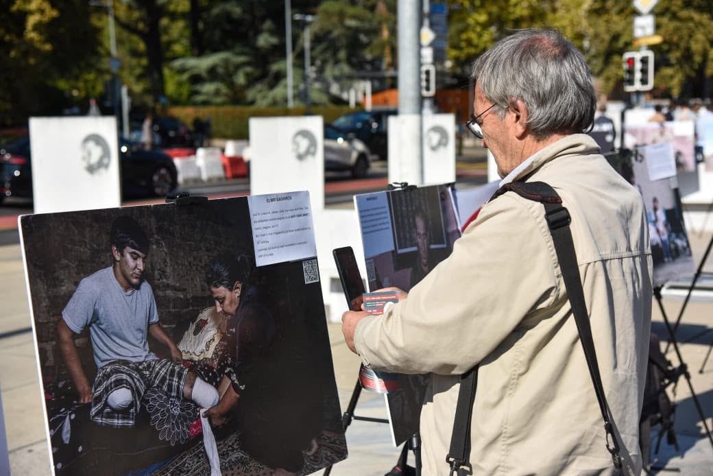 Cenevrədə Ermənistanın Azərbaycana qarşı mina müharibəsinə dair fotosərgi açılıb (FOTO)
