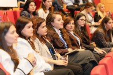 ADA Universitetində Ali Təhsildə Keyfiyyətin Təminatı üzrə III İllik Simpozium keçirilib (FOTO)