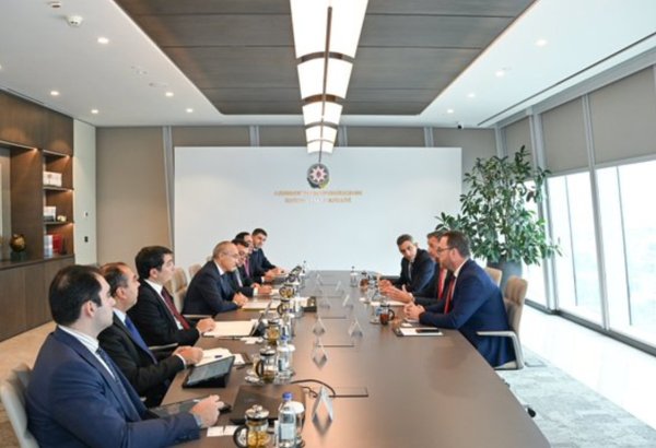 Bakıda "C. Steinweg Group" şirkəti ilə Orta Dəhliz üzrə birgə layihələr müzakirə edilib