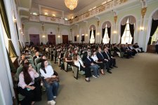 PASHA Holdingin Baş İcraçı Direktoru UNEC tələbələri üçün master-klass keçib (FOTO)