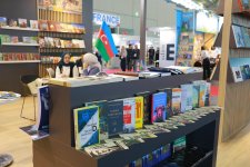 Azərbaycan kitabları Frankfurt sərgisində təqdim olunur (FOTO)