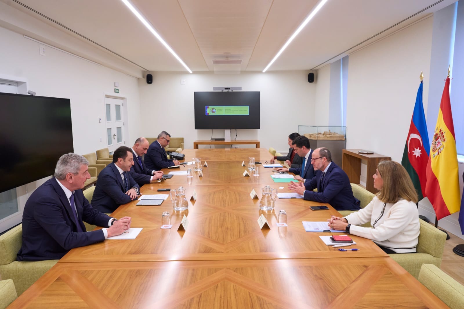 Azərbaycan və İspaniya arasında “Strateji İqtisadi Dialoq” üzrə əməkdaşlıq müzakirə olunub (FOTO)