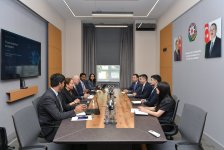 RİNN-də Dünya Bankı Qrupunun nümayəndəsi ilə görüş keçirilib (FOTO)