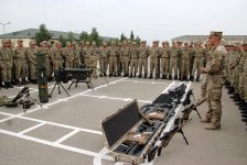 Hərbi vəzifəlilərlə növbəti təlim toplanışı başlayıb (FOTO)