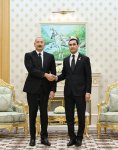 Türkmənbaşı şəhərində Prezident İlham Əliyevin Türkmənistan Prezidenti ilə görüşü olub (FOTO)