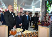 Prezident İlham Əliyev MDB Ölkələrinin Milli Kulinariya Festivalı ilə tanış olub, rəsmi qəbulda iştirak edib (FOTO)