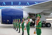 Prezident İlham Əliyev Türkmənistana işgüzar səfərə gəlib (FOTO)