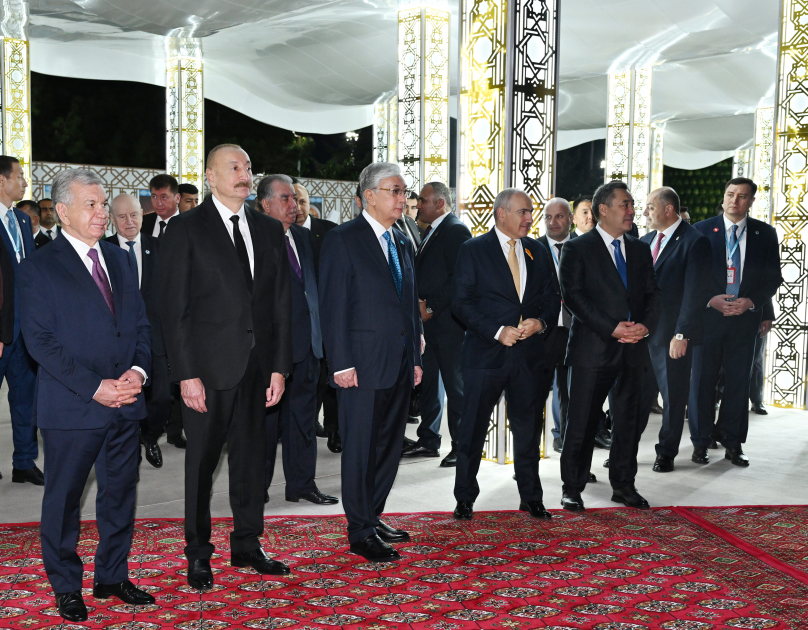 Prezident İlham Əliyev MDB Ölkələrinin Milli Kulinariya Festivalı ilə tanış olub, rəsmi qəbulda iştirak edib (FOTO)