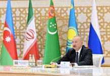 Prezident İlham Əliyev Türkmənbaşı şəhərində Xəzər Ekoloji Sammitinin geniş tərkibdə iclasında iştirak edib (FOTO)