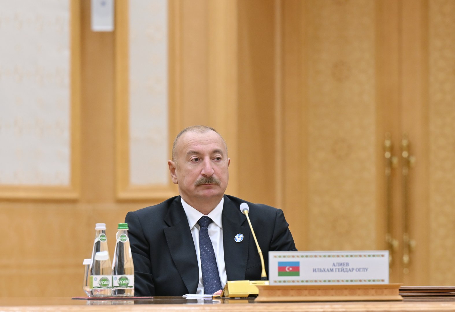 Prezident İlham Əliyev MDB Dövlət Başçıları Şurasının məhdud tərkibdə iclasında iştirak edir (FOTO)