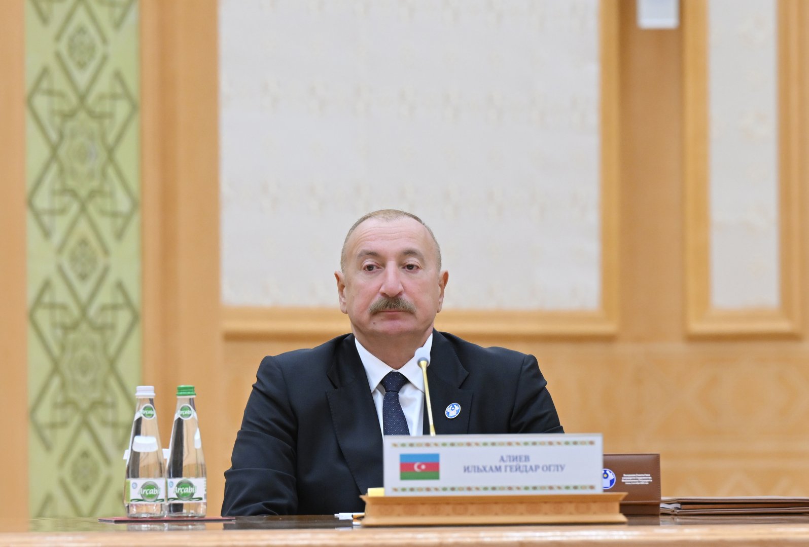 Prezident İlham Əliyev MDB Dövlət Başçıları Şurasının məhdud tərkibdə iclasında iştirak edir (FOTO)