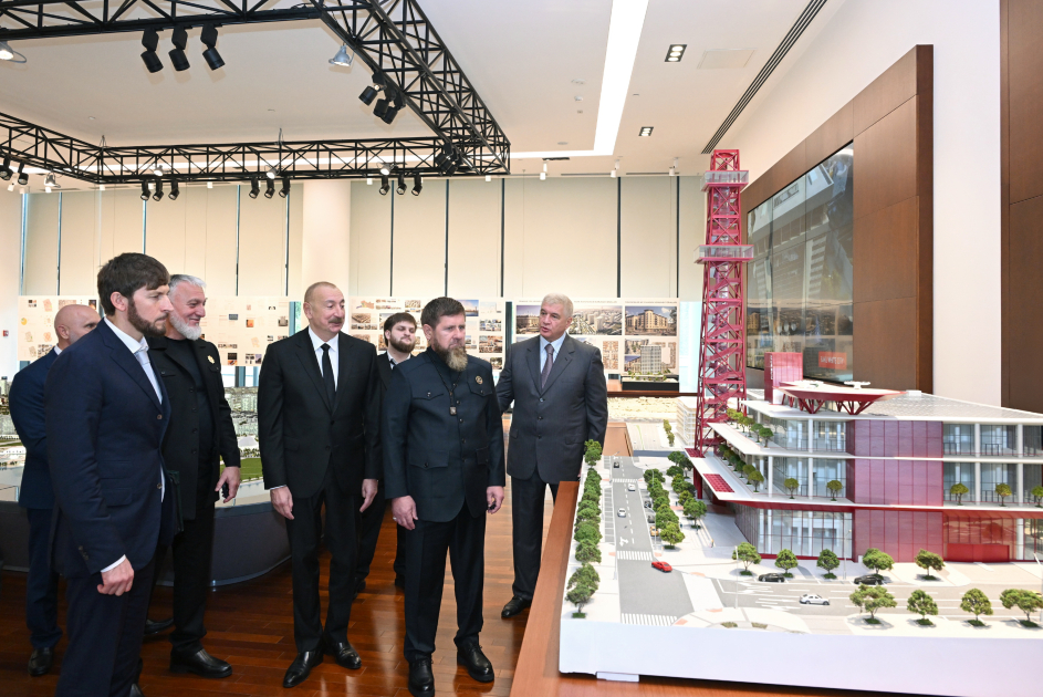 Prezident İlham Əliyev və Rusiyanın Çeçenistan Respublikasının başçısı “Bakı Ağ Şəhər”də olublar (FOTO)