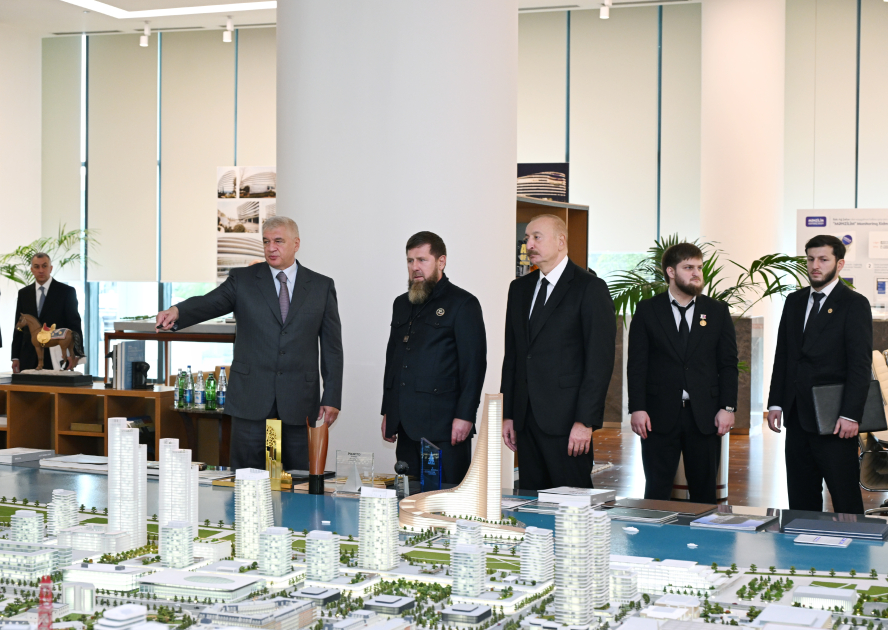 Prezident İlham Əliyev və Rusiyanın Çeçenistan Respublikasının başçısı “Bakı Ağ Şəhər”də olublar (FOTO)