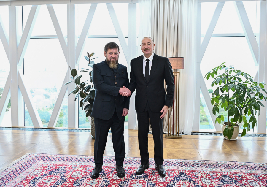 Prezident İlham Əliyev və Rusiyanın Çeçenistan Respublikasının başçısı birgə nahar ediblər (FOTO)