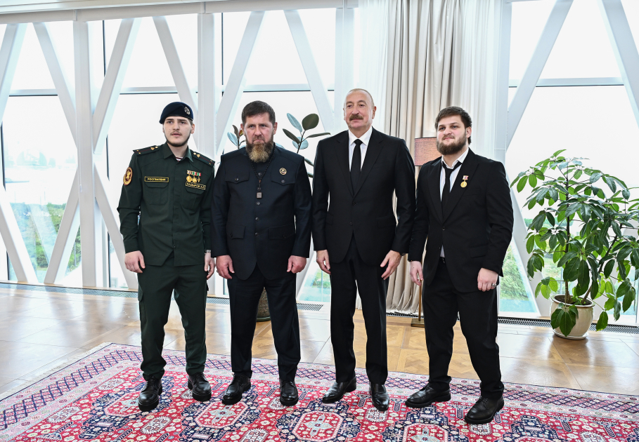 Prezident İlham Əliyev və Rusiyanın Çeçenistan Respublikasının başçısı birgə nahar ediblər (FOTO)