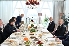 Prezident İlham Əliyev və Rusiyanın Çeçenistan Respublikasının başçısı birgə nahar ediblər (FOTO)