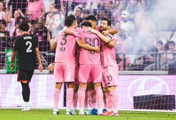 "İnter Mayami" böyükhesablı qələbə qazanıb, Messi və Suares dubl ediblər - MLS (VİDEO)