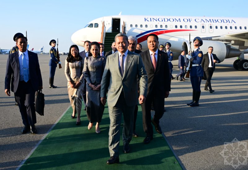 Kambocanın Baş naziri Azərbaycana rəsmi səfərə gəlib (FOTO)
