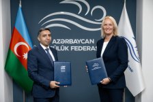 Azərbaycan və Belarus üzgüçülük federasiyaları arasında memorandum imzalanıb (FOTO)