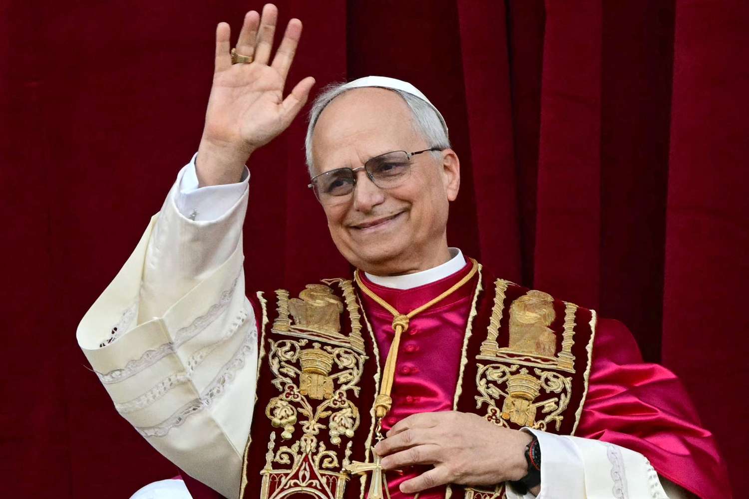Roma Papası XIV Leo ilə Tramp arasında növbəti fikir ayrılığı yaranıb